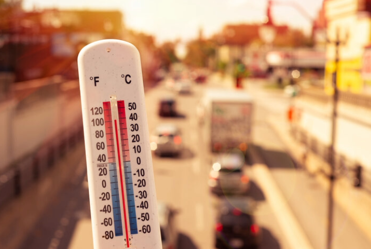 city view and thermometer