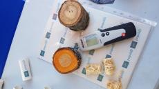 Moisture meter