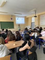 Lecturer with the kids